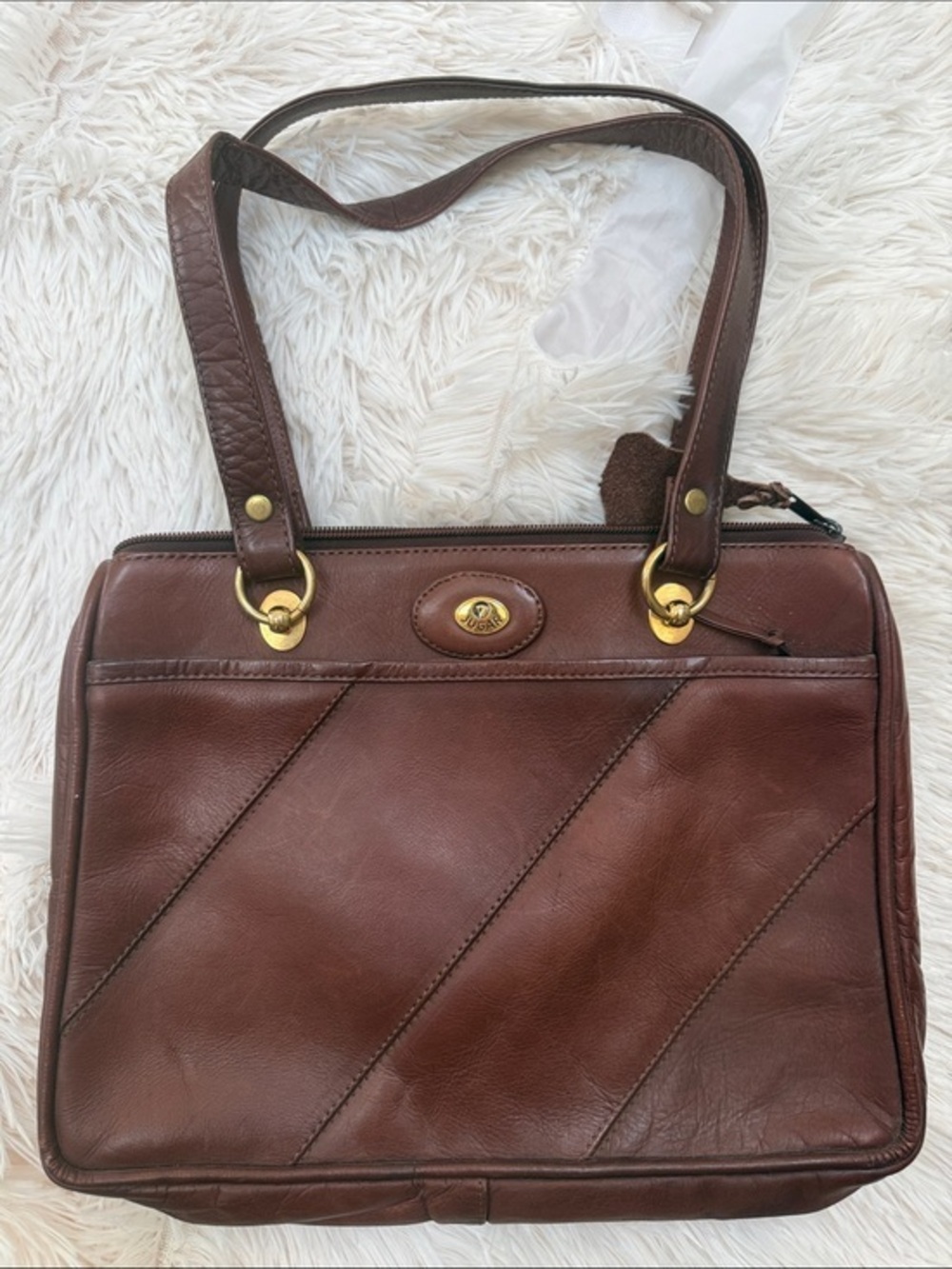 Vintage Jugar from Columbia Brown Leather Shoulder Bag with Gold Hardware